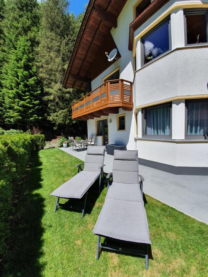 Haus Bergheimat Lägenhet Sankt Leonhard im Pitztal Exteriör bild