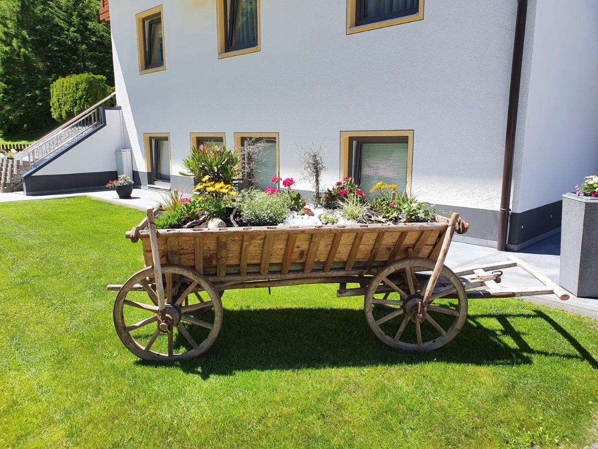 Haus Bergheimat Lägenhet Sankt Leonhard im Pitztal Exteriör bild