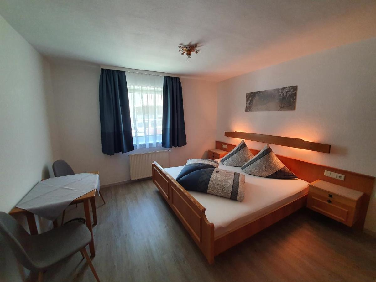Haus Bergheimat Lägenhet Sankt Leonhard im Pitztal Exteriör bild