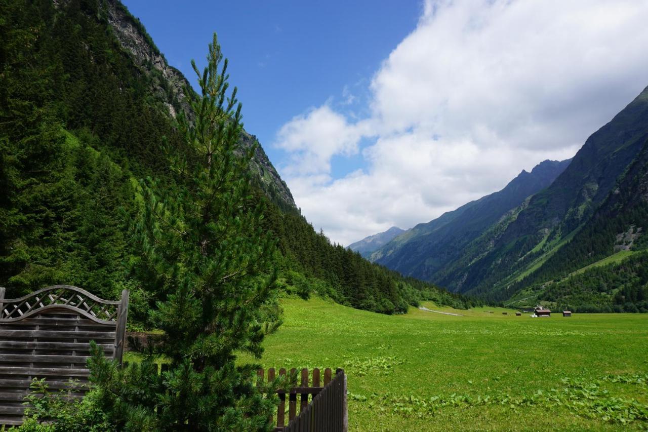 Haus Bergheimat Lägenhet Sankt Leonhard im Pitztal Exteriör bild